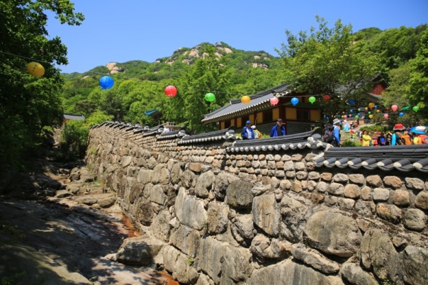 Hoeryongsa temple, Korea
